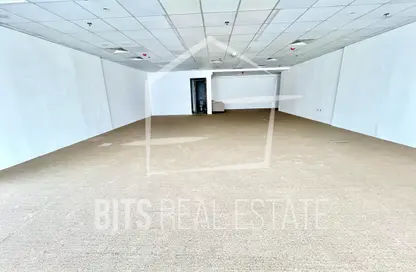 Office Space - Studio - 1 Bathroom for rent in The Regal Tower - Business Bay - Dubai