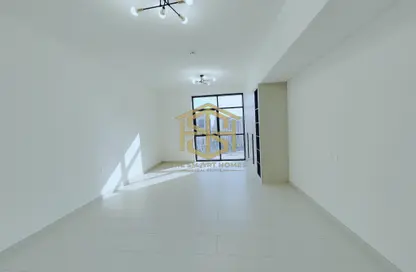 شقة - 1 حمام للايجار في مسكن الجداف - الجداف - دبي