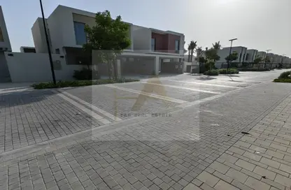 Townhouse - 3 Bedrooms - 3 Bathrooms for rent in Al Zahia - Muwaileh Commercial - Sharjah
