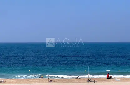 Apartment - 2 Bedrooms - 2 Bathrooms for sale in La Cote Building 1 - Jumeirah 1 - Jumeirah - Dubai