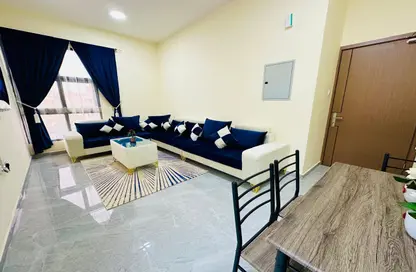 شقة - غرفة نوم - 1 حمام للايجار في مساكن كورنيش عجمان - طريق كورنيش عجمان - عجمان