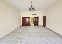 Villa - 6 bedrooms - 7 bathrooms for rent in Madinat Zayed - Abu Dhabi