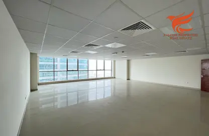 Empty Room image for: Office Space - Studio - 1 Bathroom for rent in Julphar Commercial Tower - Julphar Towers - Al Nakheel - Ras Al Khaimah, Image 1