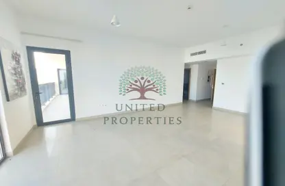 Empty Room image for: Apartment - 3 Bedrooms - 3 Bathrooms for rent in Maryam Island - Sharjah, Image 1