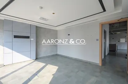 Office Space - Studio for rent in Westburry Tower 1 - Westburry Square - Business Bay - Dubai