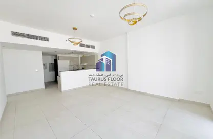 Apartment - 1 Bedroom - 2 Bathrooms for rent in Nad Al Sheba Gardens - Nad Al Sheba 1 - Nad Al Sheba - Dubai