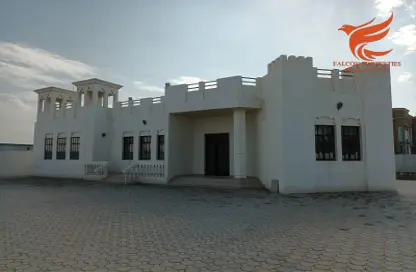 Outdoor House image for: Villa - 3 Bedrooms - 6 Bathrooms for rent in Al Dhait South - Al Dhait - Ras Al Khaimah, Image 1