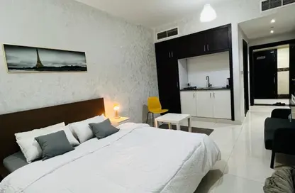 Apartment - Studio - 1 Bathroom for rent in Al Barsha 1 - Al Barsha - Dubai
