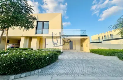 Villa - 5 Bedrooms - 7 Bathrooms for sale in Golf Community - Al Zorah - Ajman