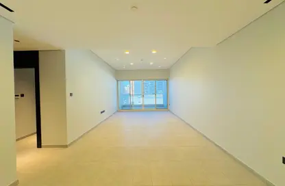 شقة - 2 غرف نوم - 4 حمامات للايجار في مبنى منخول - منخول - بر دبي - دبي