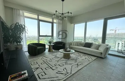 Living Room image for: Apartment - 2 Bedrooms - 2 Bathrooms for rent in Golf Suites - Dubai Hills - Dubai Hills Estate - Dubai, Image 1