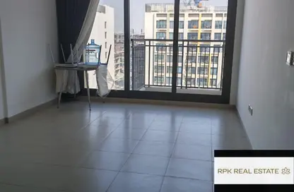 شقة - غرفة نوم - 1 حمام للايجار في شقق يونا - تاون سكوير - دبي