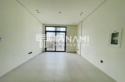 Apartment - 1 Bedroom - 2 Bathrooms for rent in Beverly Residence - Jumeirah Village Circle - Dubai