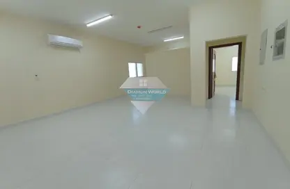شقة - 2 غرف نوم - 2 حمامات للايجار في مركز محمد بن زايد - مدينة محمد بن زايد - أبوظبي