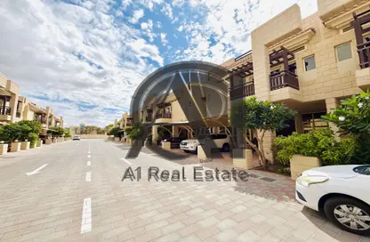 Villa - 4 Bedrooms - 7 Bathrooms for rent in Al Khabisi - Al Ain