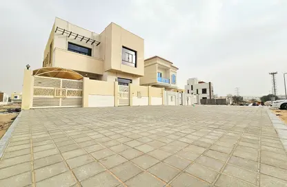 Villa - 5 Bedrooms - 7 Bathrooms for sale in Al Helio 2 - Al Helio - Ajman