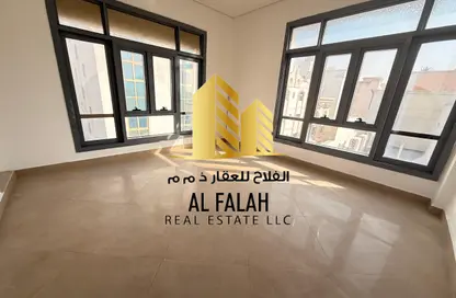 Apartment - 1 Bedroom - 1 Bathroom for rent in Al Qulaya'ah - Al Sharq - Sharjah