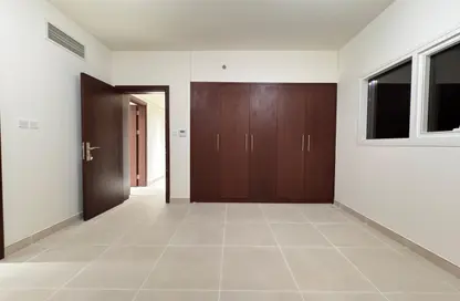 Apartment - 2 Bedrooms - 4 Bathrooms for rent in Al Neem Residence - Rawdhat Abu Dhabi - Abu Dhabi