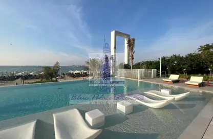 Apartment - 1 Bedroom - 1 Bathroom for sale in La Vie - Jumeirah Beach Residence - Dubai