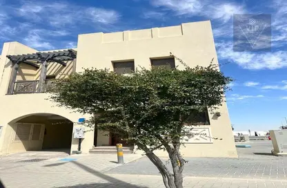 Townhouse - 3 Bedrooms - 3 Bathrooms for rent in Zone 4 - Hydra Village - Abu Dhabi