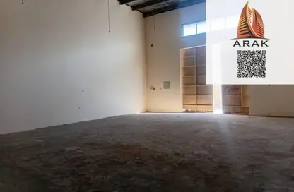 Warehouse - Studio - 1 Bathroom for rent in Ajman Industrial 1 - Ajman Industrial Area - Ajman