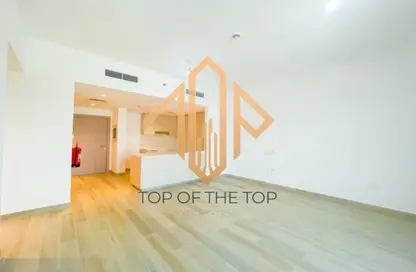 Apartment - 3 Bedrooms - 4 Bathrooms for sale in Waters Edge - Yas Island - Abu Dhabi
