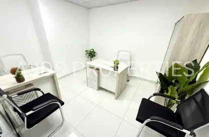 مكتب - استوديو - 1 حمام للايجار في مبنى سيلفر هوم - هور العنز - ديرة - دبي