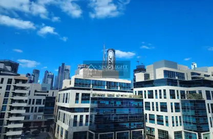 Apartment - 1 Bedroom - 2 Bathrooms for rent in Majestic Tower - Al Abraj street - Business Bay - Dubai