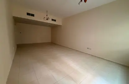 Apartment - 2 Bedrooms - 2 Bathrooms for rent in Al Majaz 2 - Al Majaz - Sharjah