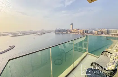 Apartment - 2 Bedrooms - 2 Bathrooms for sale in Beach Vista - EMAAR Beachfront - Dubai Harbour - Dubai