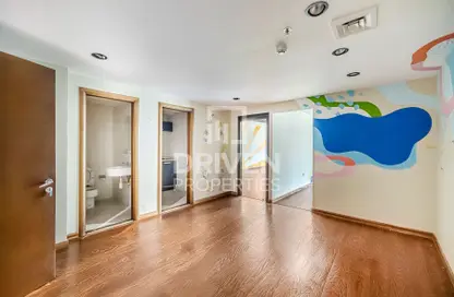 Office Space - Studio - 1 Bathroom for rent in Ontario Tower - Business Bay - Dubai