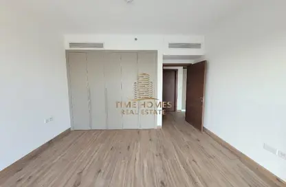 Apartment - 1 Bedroom - 1 Bathroom for rent in East 40 - Al Furjan - Dubai
