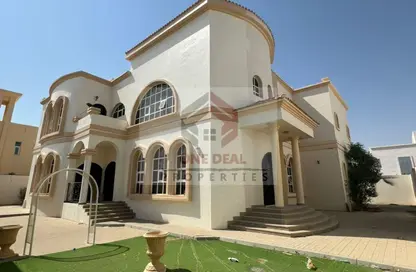 Duplex - 7+ Bedrooms - 7+ Bathrooms for rent in Al Dhahir - Al Ain