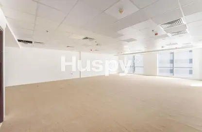 Office Space - Studio for rent in The Regal Tower - Business Bay - Dubai