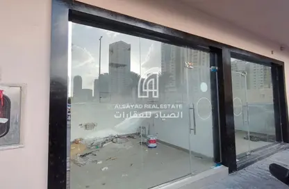 Shop - Studio for rent in Al Majaz 3 - Al Majaz - Sharjah