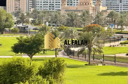 شقة - 2 غرف نوم - 2 حمامات للايجار في المجاز 2 - المجاز - الشارقة