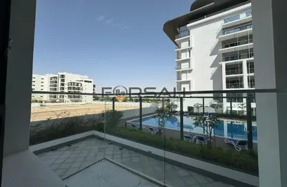 Duplex - 3 Bedrooms - 5 Bathrooms for rent in Oasis 1 - Oasis Residences - Masdar City - Abu Dhabi