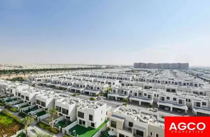 Apartment - 2 Bedrooms - 2 Bathrooms for sale in Zahra Apartments 1A - Zahra Apartments - Town Square - Dubai