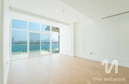 Apartment - 2 Bedrooms - 2 Bathrooms for sale in The 8 - The Crescent - Palm Jumeirah - Dubai