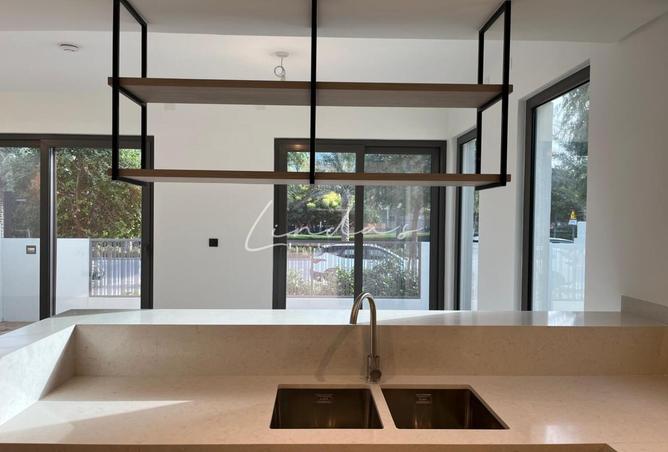 15560736 - صورة العقار 3