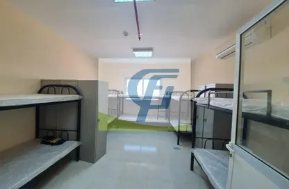 Labor Camp - Studio - 7+ Bathrooms for rent in M-26 - Mussafah Industrial Area - Mussafah - Abu Dhabi