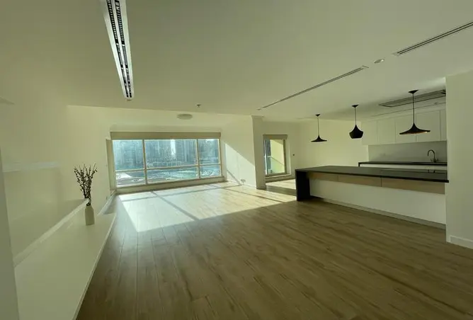 Apartment - 3 Bedrooms - 4 Bathrooms for sale in Al Mass Tower - Emaar 6 Towers - Dubai Marina - Dubai