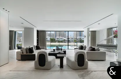 Villa - 5 Bedrooms - 5 Bathrooms for sale in Garden Homes Frond B - Garden Homes - Palm Jumeirah - Dubai