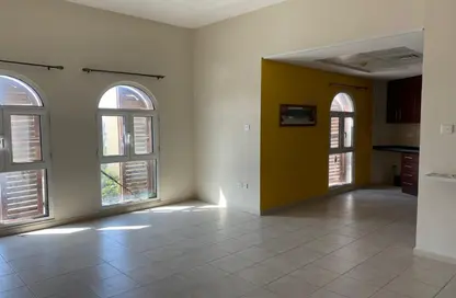 شقة - 1 حمام للبيع في بناية 148-202 - طراز مغولي - ديسكفري جاردنز - دبي