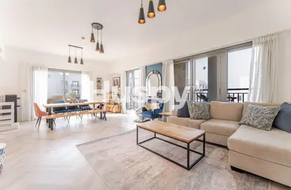 Apartment - 3 Bedrooms - 3 Bathrooms for sale in Zahra Apartments 2A - Zahra Apartments - Town Square - Dubai