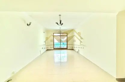 Apartment - 2 Bedrooms - 3 Bathrooms for rent in Al Raffa - Bur Dubai - Dubai