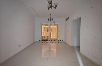 Apartment - 2 Bedrooms - 2 Bathrooms for rent in Muwaileh 3 Building - Muwaileh - Sharjah