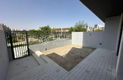 Villa - 3 Bedrooms - 4 Bathrooms for sale in Mudon Al Ranim 3 - Mudon - Dubai