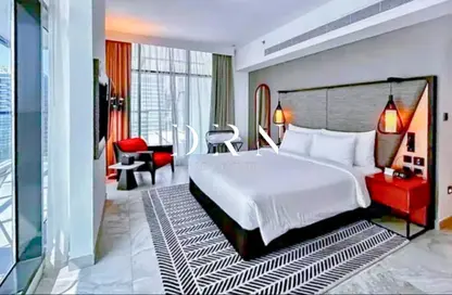 Apartment - 1 Bedroom - 2 Bathrooms for sale in Dolphin Tower - Business Bay - Dubai