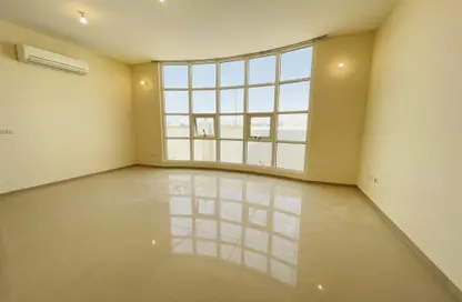 Apartment - 4 Bedrooms - 5 Bathrooms for rent in Al Bahia - Abu Dhabi